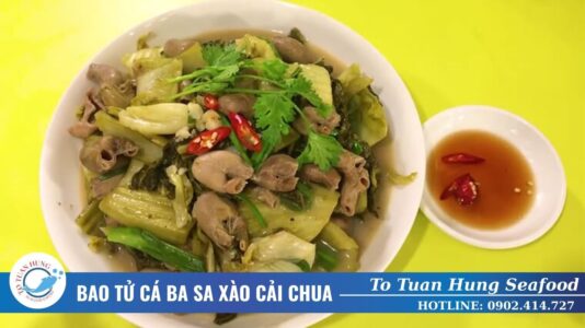 Bao tử cá ba sa xào cải chua