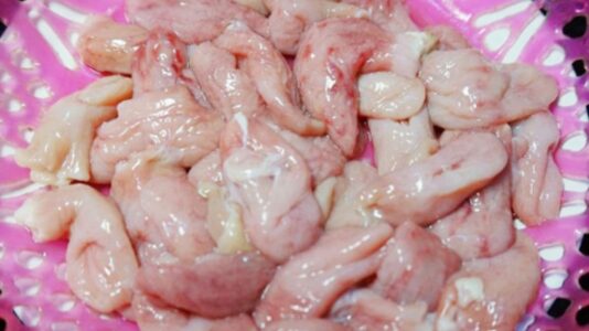 cách làm sạch bao tử cá ba sa