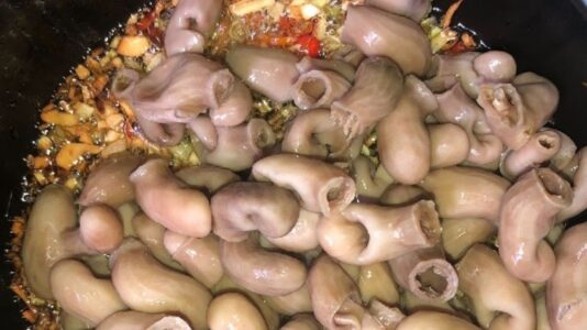 bao tử cá basa xào nấm​