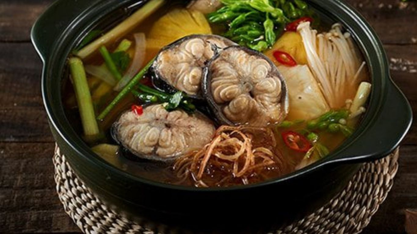 Lẩu cá chình biển