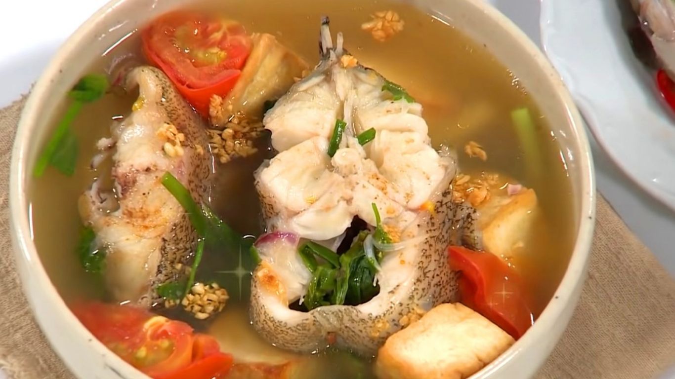 Cá mú nấu canh chua