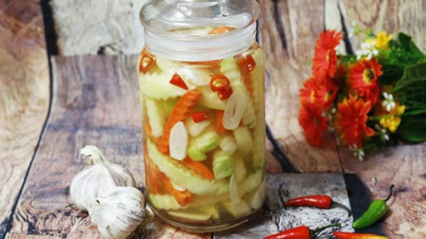 Cách Làm Dưa Món Giòn Ngon, Đậm Vị Và Để Được Lâu